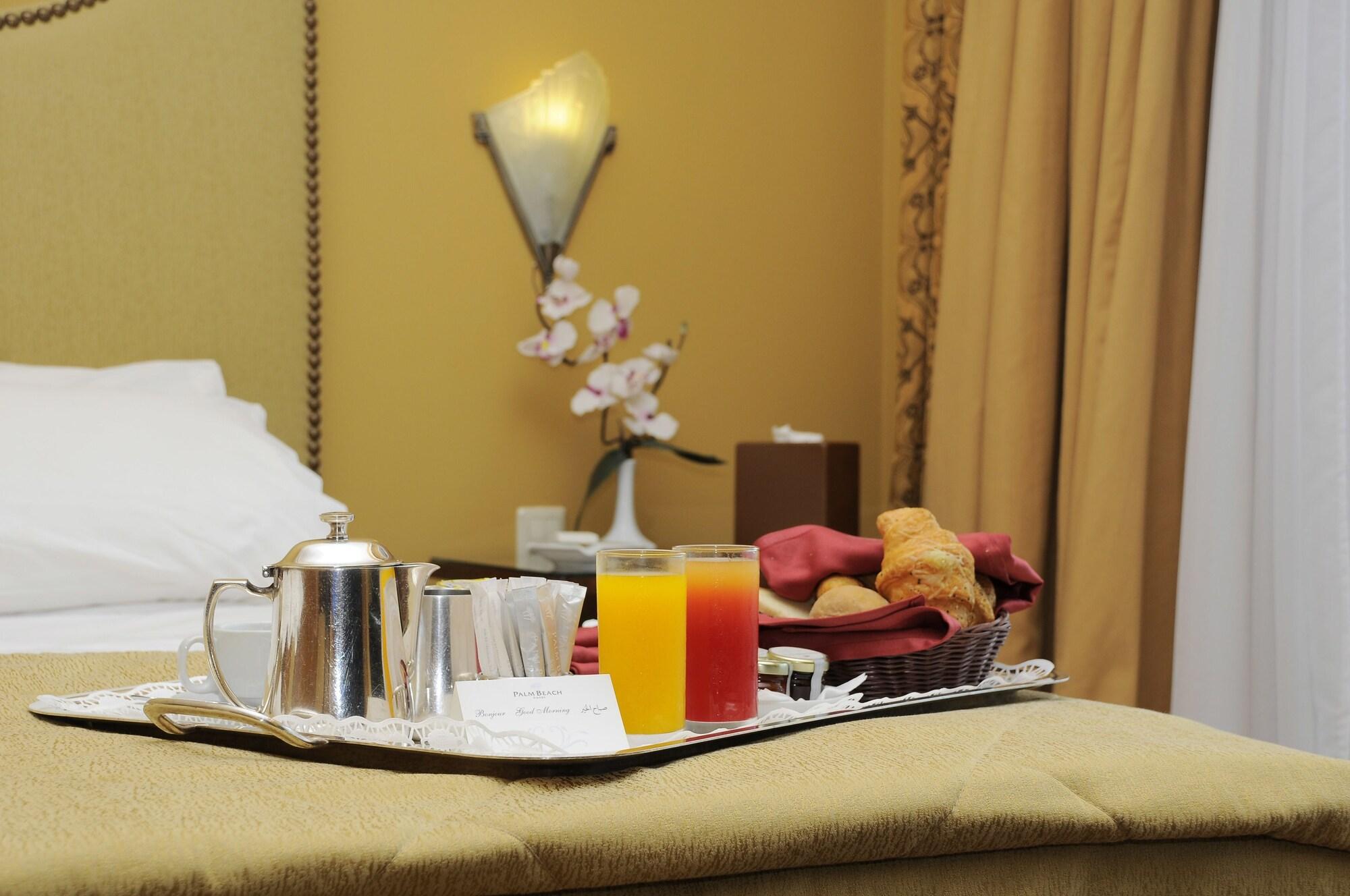 Warwick Palm Beach Hotel Бейрут Екстер'єр фото
