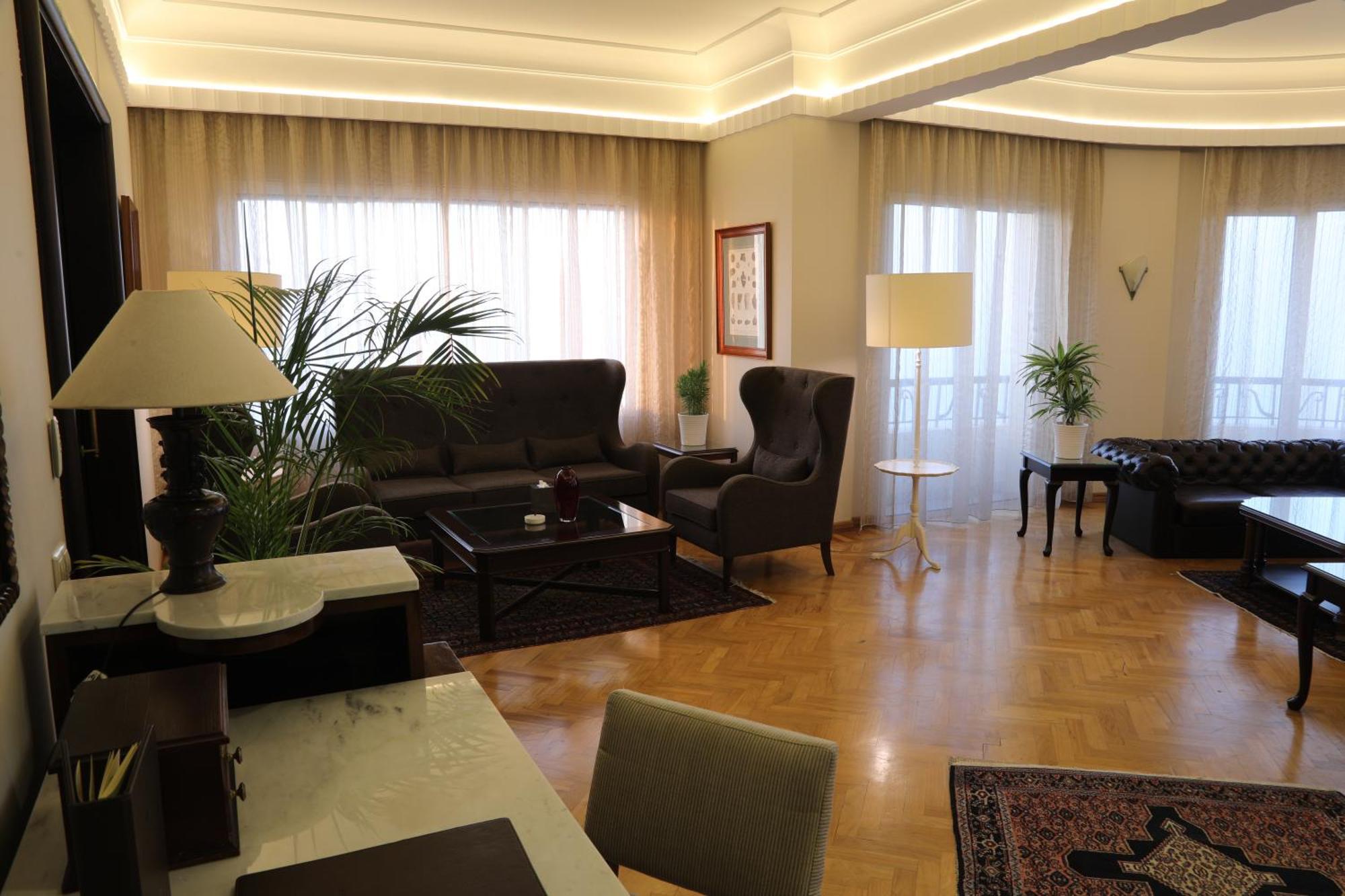 Warwick Palm Beach Hotel Бейрут Екстер'єр фото