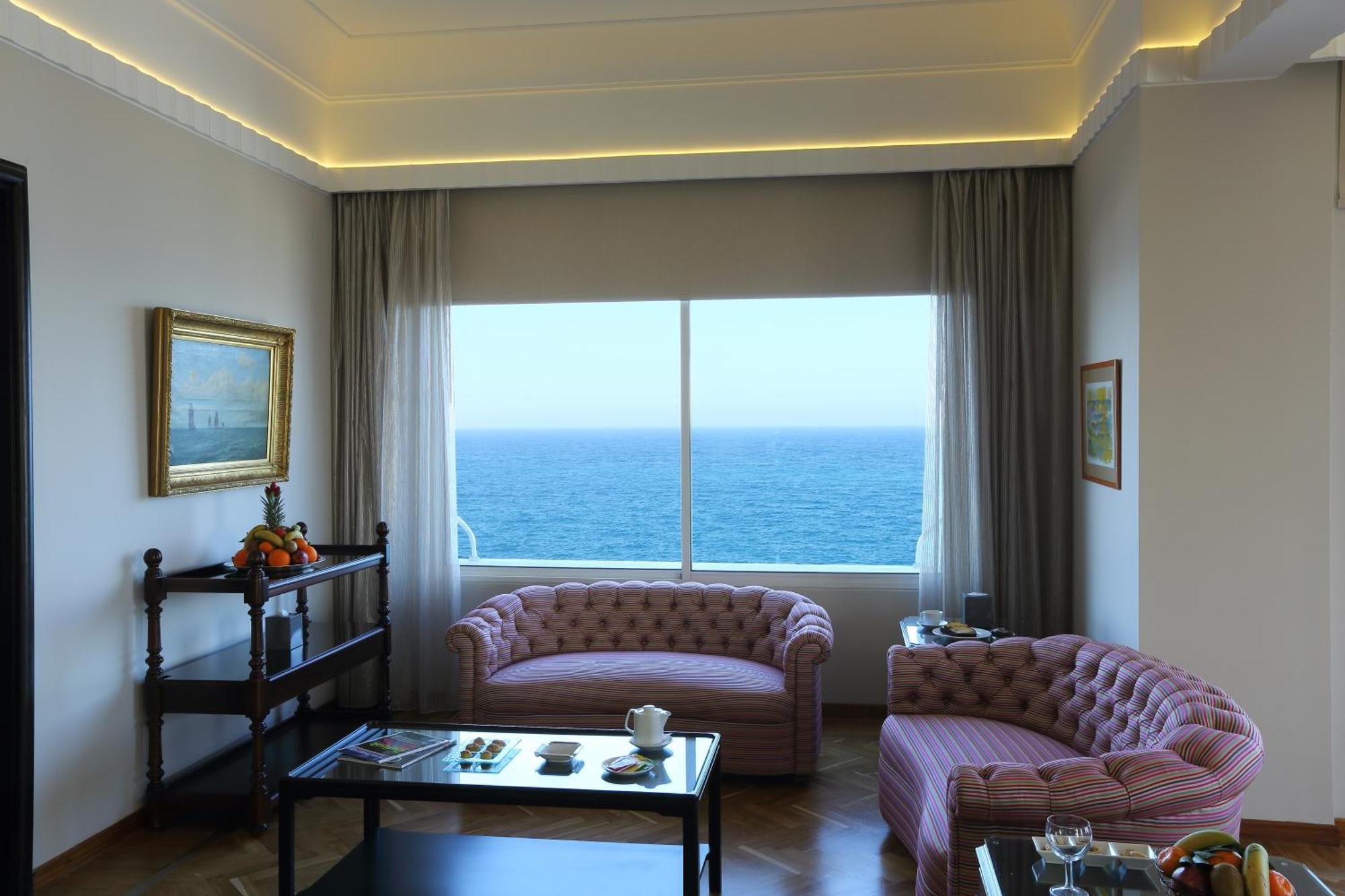 Warwick Palm Beach Hotel Бейрут Екстер'єр фото